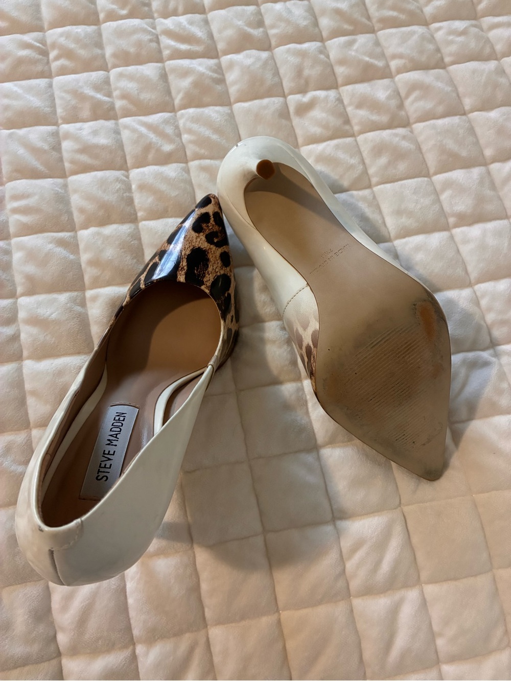 Steve Madden Leopard-Pattern Pointed-Toe Pumps, excellent shape. size 7 1/2 . - Picture 8 of 10